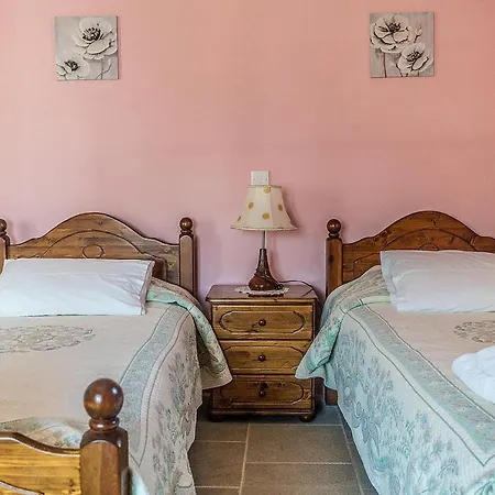 To Konatzi Tou Flokka Apartament *