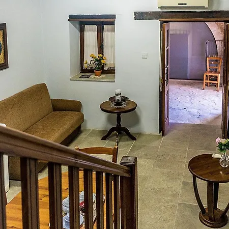 Apartament To Konatzi Tou Flokka