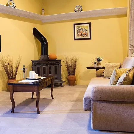 To Konatzi Tou Flokka *