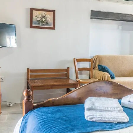 To Konatzi Tou Flokka *