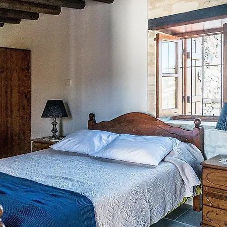 Apartamento To Konatzi Tou Flokka *