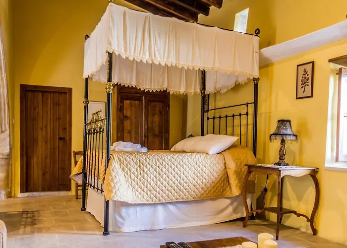 To Konatzi Tou Flokka *