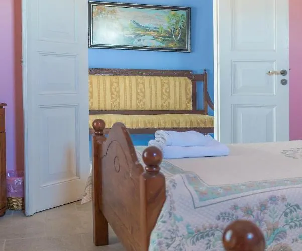 To Konatzi Tou Flokka