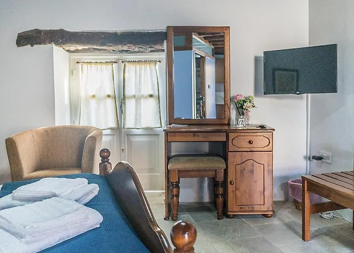 To Konatzi Tou Flokka *